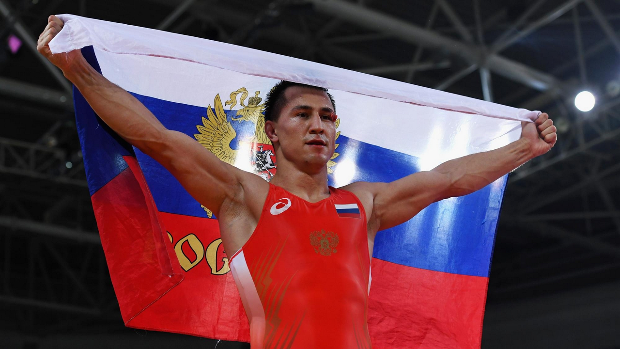 Новосибирский борец Роман Власов стал победителем Международного Гран-при