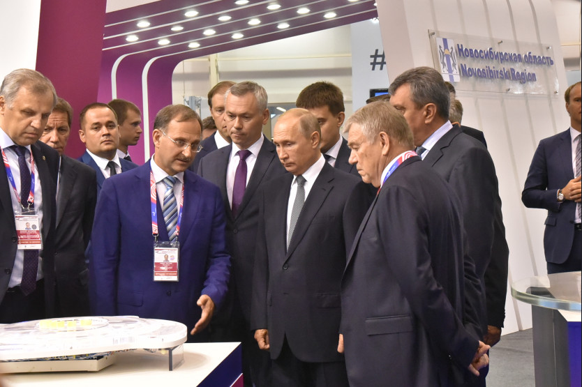 Владимир Путин поддержал проект развития Новосибирского научного центра