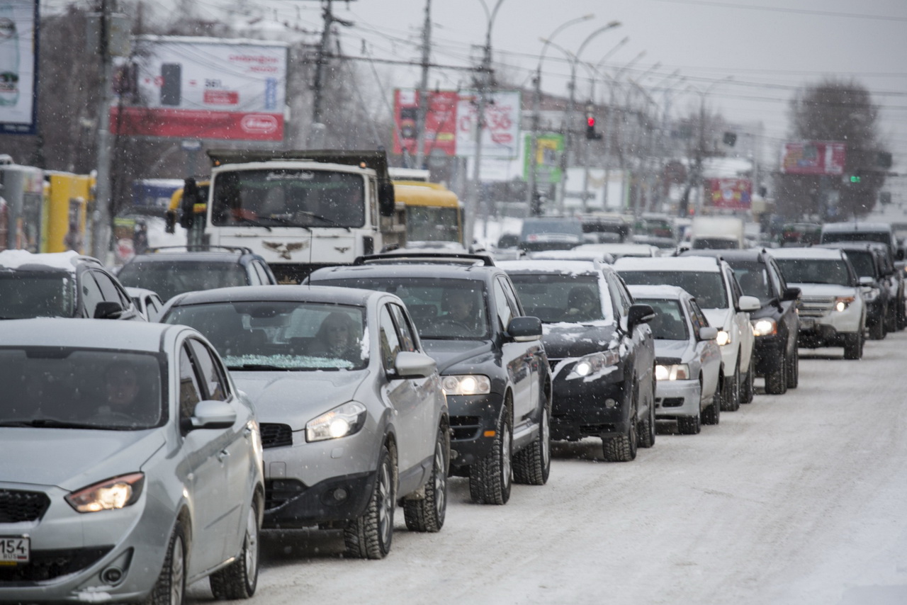 В Новосибирске водители считают, что ездят хуже, чем в остальной России